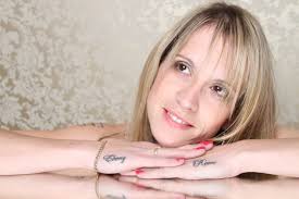 Mel Webster (@Mel24sandy)