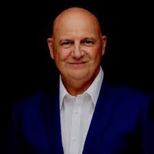 Darryl Starling's Instagram, Twitter & Facebook