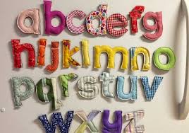 Os moldes de letras podem ser usados para diferentes tipos de artesanato e materiais. Molde De Letras Grande Patchwork Eva Pequenas 3d E Mais