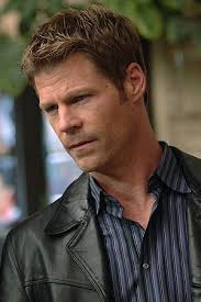 Cast & Crew for The 4400