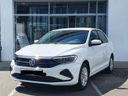 Купить бу Volkswagen Polo VI 1.6 AT (110 л.с.) бензин автомат в Грязях:  белый Фольксваген Поло VI лифтбек 2020 года на Авто.ру ID 1117902541
