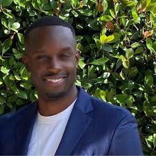 Happy (late) Veteran's Day to all who have served! Here's my Air Force fam:  dad MSGT Bryant (top), Younger brother Erick Bryant (bottom left) and older  brother Edward Bryant (bottom right). These… |