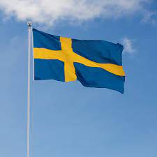 Modellen hämtades säkerligen från danmark, som sedan länge hade den röda och vita korsflaggan dannebrogen som. Svensk Flagga Original Svenska Flaggan Langkilde Son