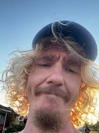 Albany NY resident shares photo of thick beard