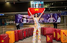 Khánh vân chia sẻ, đối với cô, gia đình là nơi cho cô nhiều năng lượng. Hoa Háº­u Khanh Van Gay áº¥n TÆ°á»£ng Vá»›i 15 Vali Ngay Len Ä'Æ°á»ng Gianh VÆ°Æ¡ng Miá»‡n Miss Universe 2020
