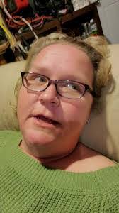 Laura Halcomb's Instagram, Twitter & Facebook