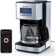 Also included is a buying guide to bring you up to speed with important facts you need to know about drip brewers. The Best Smart Coffee Maker For Any Coffee Lover The Plug Hellotech