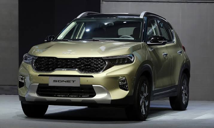 Tân binh SUV hạng A: Chọn Toyota Raize hay KIA Sonet?