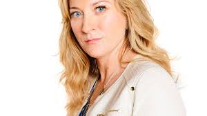 Home stager Angela Ewing takes custom approach