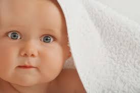Baby photography, baby photos, newborn photography, newborn, baby milestones, precious moments thanksgiving baby photo. 10 Surprising Things Babies Can Do Research Digest