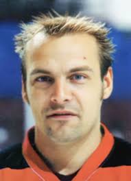 Player photos for the 1993-94 Fort Worth Fire at hockeydb.com