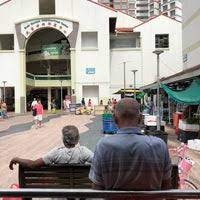Located at bukit batok west avenue 5 road in the bukit batok district. 374 Gombak Market Bukit Batok 374 Bukit Batok St 31
