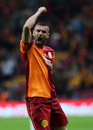 Burak yılmaz'ın, trabzonspor ile 1 yıllık sözleşmesi bulunmasına karşın, sözleşmesindeki 5 milyon euro'ya serbest kalır maddesi galatasaray'a transferinin yolunu açtı. O Xrhsths Galatasaray Spor Kulubu Sto Twitter Tebrikler Burak Yilmaz Yilmazburak17 Http T Co Geosn9qygy Http T Co 4kee0x8ynv