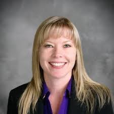 Sara Martell's Instagram, Twitter & Facebook