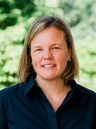 Rebecca Snover's Instagram, Twitter & Facebook