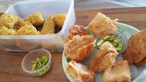 Bumiaji, kota batu, jawa timur. Dawet Jenang Grendul Ketan Bu Djaelani Kafe