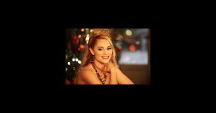 A l'image de scènes de ménage sur m6, nos chers voisins est devenue l'un des programmes les plus importants de tf1. Nos Chers Voisins Fetent Noel Galerie Photos Premiere Fr