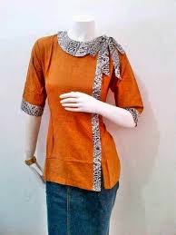 Walaupun kata batik berasal dari bahasa jawa, kehadiran batik di jawa sendiri tidaklah tercatat. Blus Pita Samping Coklat 4070 Jpg 480 640 Batik