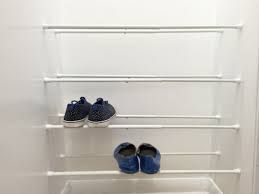 Tempat letak kasut yang mudah dan jimat. Rak Kasut Mr Diy Pagar Rumah