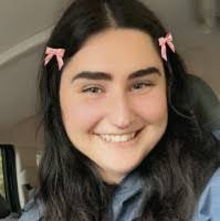 Amanda Bieber's Instagram, Twitter & Facebook