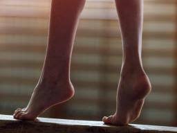 You will have pain with activity and it usually goes away with rest, only to return again. Foot Anatomy Pictures Models And Common Conditions Of The Foot