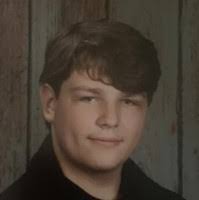 Alex Fischbach's Instagram, Twitter & Facebook