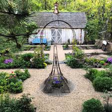 Our mission at brinkley lawn services is simple: Step Inside Christie Brinkley S Sag Harbor Garden Architectural Digest Garden Architecture Garden Inspiration Garden
