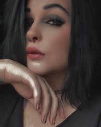 REST in peace 😭😭😭 😍 😇 When they tell you that not everyone has cardio,  she couldn't take it anymore and killed herself since everyone, even her  family, was yelling at her.