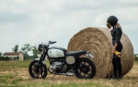 Fotos De Motos Cafe Racer Bobber Custom Y Scrambler Moto Pour Fille Bobber Custom Motardes