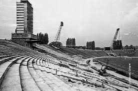 Juniorzy starsi przygotowuja się do wiosny. Stadion Slaski Chorzow For Polska V Anglia In 1993 Grounds Polska Retro