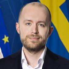 Michael Wigg 🇺🇦 (@M_Wigg)