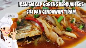 Bahan utama bikin sup ikan kakap adalah kakap, kunyit, belimbing wuluh, dan sejumlah bumbu. Ikan Siakap Goreng Berkuah Sos Cili Dan Cendawan Tiram Youtube