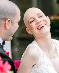 She was told she might not make it to her wedding day, but she kept the  date and walked down the aisle, smiling. 🫶❤️🫶❤️🫶❤️🫶