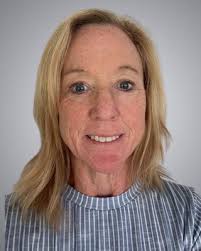 Kim Burdick's Instagram, Twitter & Facebook