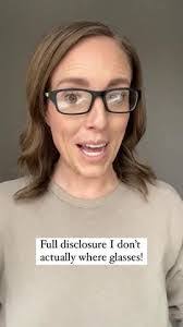 Leslie Weiler's Instagram, Twitter & Facebook