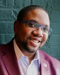 Odell Mitchell III (@odellcommaesq) • Instagram photos and videos