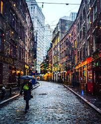 24 Idees De Roadtrips Spontanes Pres De Montreal Ou T Evader Pendant Le Long Weekend Narcity In 2020 Canada Travel Most Beautiful Places City Travel