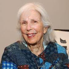 Carol Bumstead's Instagram, Twitter & Facebook