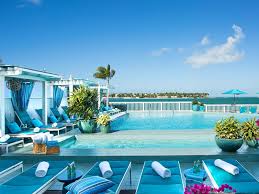 Blue Paradise At Ocean Key Resort Pool Bar Key West Key West Vacations Key West Resorts Florida Resorts