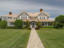Jul 01, 2021 · fireworks near me: 4 Hobart Ln Westhampton Beach Ny 11978 Zillow
