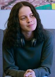 Control z is a mexican teen drama streaming television series created by carlos quintanilla sakar, adriana pelusi and miguel garcía moreno and developed by lemon studios for netflix, that premiered on netflix on 22 may 2020. Find An Actor To Play Sofia Herrera In Control Z On Mycast