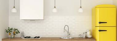 Si votre papier peint est encore sale après cette première épreuve, nous avons une mauvaise nouvelle pour vous : Decorer Ses Murs De Cuisine Papier Peint Ou Carrelage Cdiscount