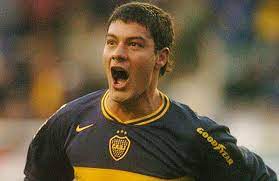 El volante, que se retiró en 2011 con 17 títulos obtenidos en el club, este martes se puso al frente del plantel xeneize, tras la salida de miguel ángel russo. Humilde Homenaje A Sebastian Battaglia Deportes En Taringa