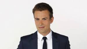 Après six ans au conseil supérieur de l'audiovisuel, le journaliste explique être en recherche d'emploi. Jt De France 2 Voir Et Revoir En Direct Et Replay Aujourd Hui Hier Archives Journal Tv Page 40