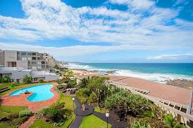 The Boulders 204 Self Catering Holiday Apartment In Ballito Central North Coast Kzn Click To See More Http Holiday Apartments Open Plan Living North Coast