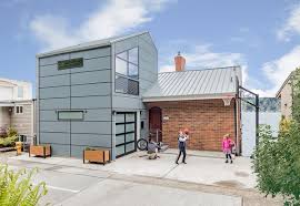 Build it just like a deck platform. Lake Washington Home Extension Garage Modern Home In Seattle On Dwell
