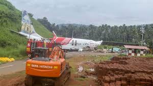 Risk Prone Airports In India Spotlight On More Airports Runway After Air India Plane Crash In Kozhikode India News India Tv