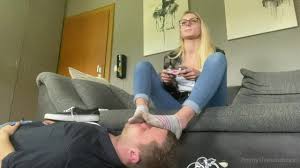 Emmys Feet and Socks 1 - Porn Videos & Photos - EroMe