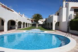 3 390 anuncios de inmuebles de lujo en venta en miami: Casas Blancas 12 Casas En Miami Playa