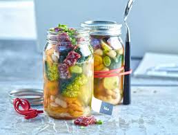 Mit unseren leckeren essen fürs büro wird jeder arbeitstag zum genießertag. Genuss Im Buro Feines Zum Mitnehmen Betty Bossi